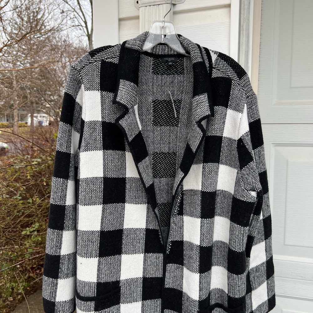 NWT Talbots Beautiful Thick Black White Plaid Open Front Cardigan Pockets - Picture 2 of 7
